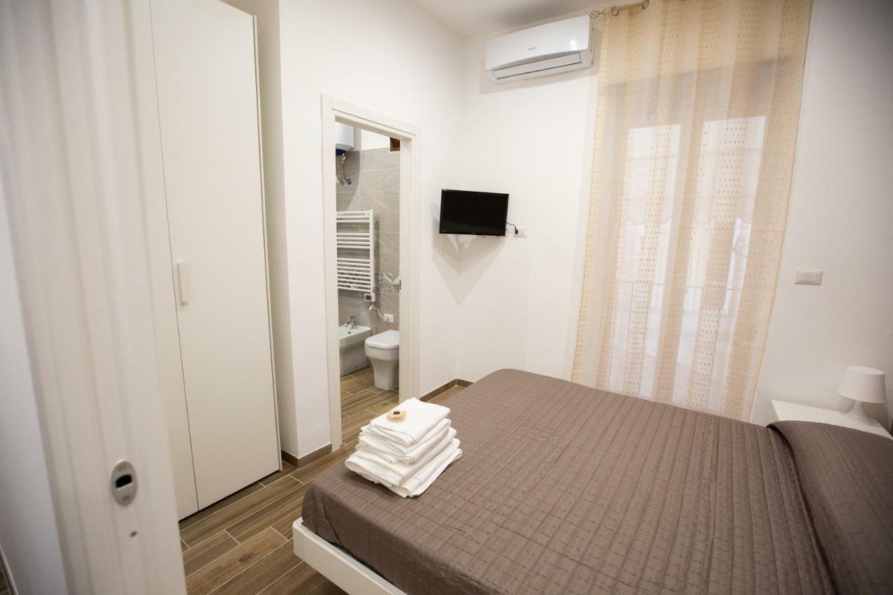 Апартаменты Marta House Неаполь Экстерьер фото
